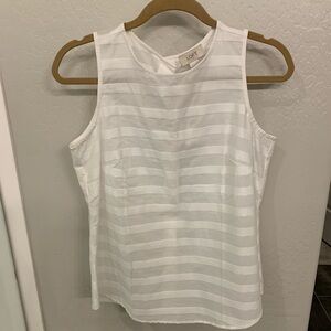 Sleeveless Loft top